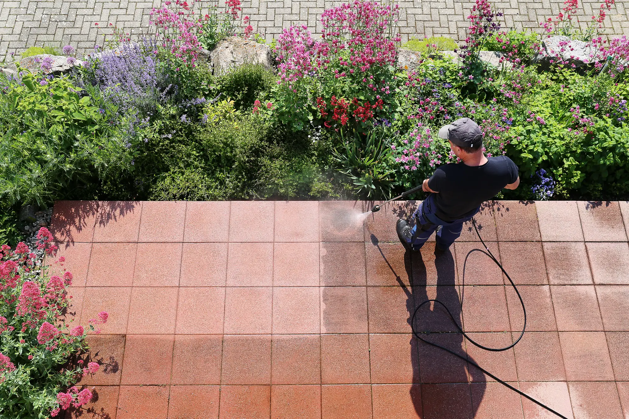 power washing patio pavers cleaning pressure washing